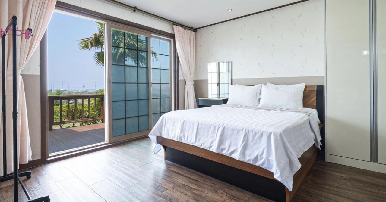 Jeju Time-Travel Pension Экстерьер фото