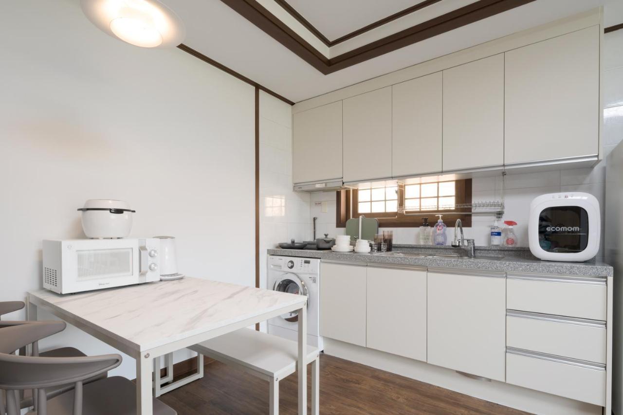 Jeju Time-Travel Pension Экстерьер фото