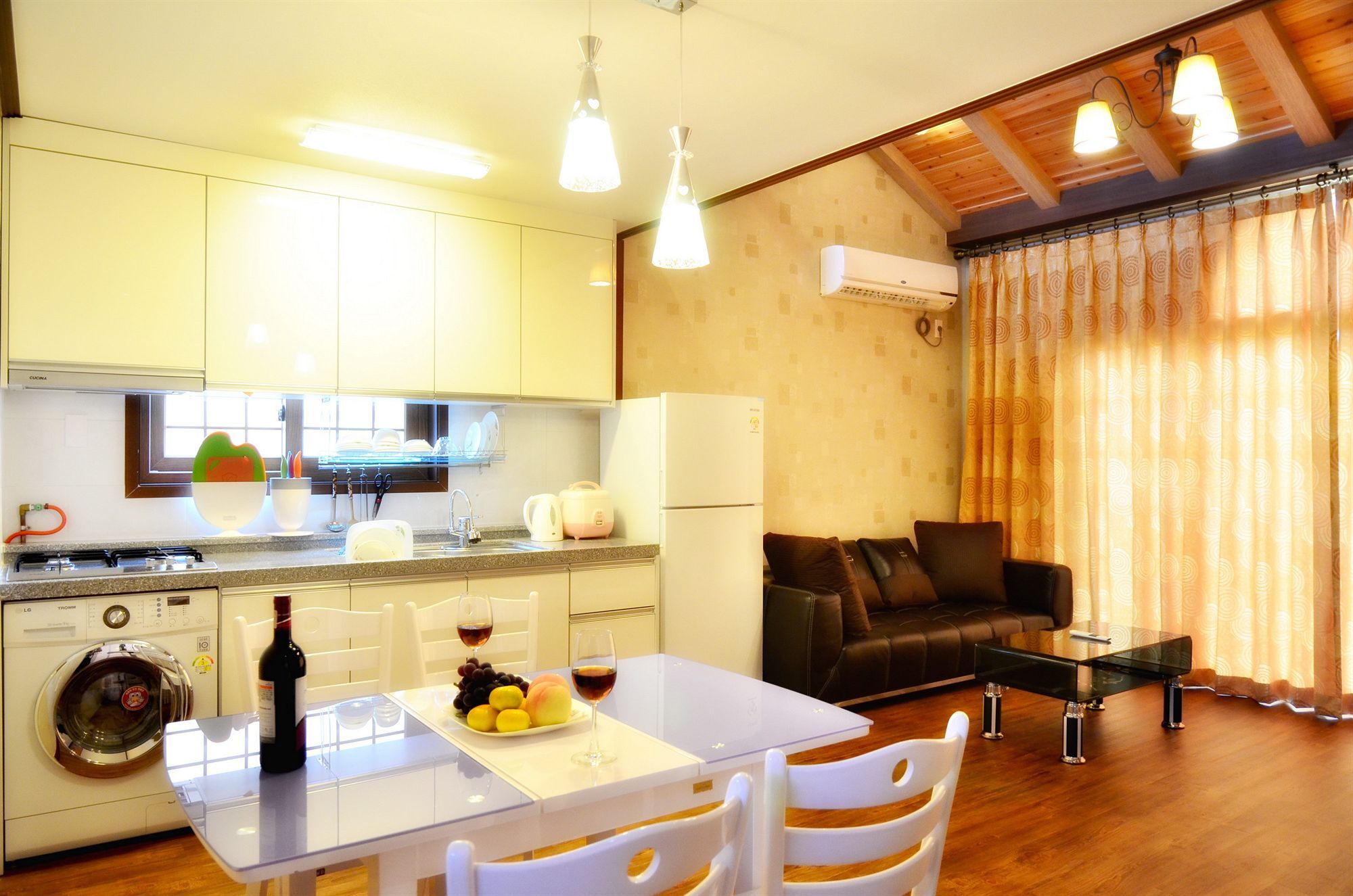 Jeju Time-Travel Pension Экстерьер фото